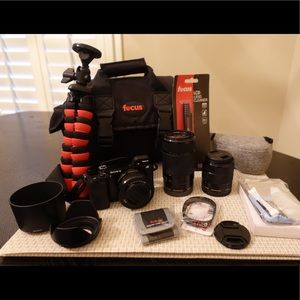 Like New SONY A6000 with accessories
